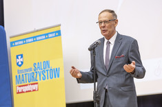 L. Gawryłow, przewodniczący OKE w Krakowie