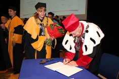 Profesor Bolesław Fleszar doktorem honoris causa Politechniki Rzeszowskiej