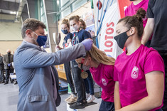 Studenci Politechniki Rzeszowskiej zdobyli złoty medal podczas Akademickich Mistrzostw Polski w tenisie stołowym