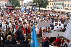 [VIDEO, FOTO] Kolejne dni największego święta polonijnego na świecie